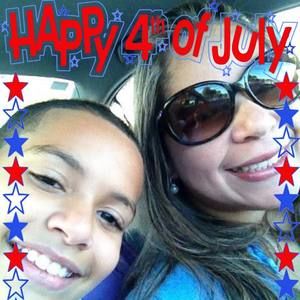 Meet your Posher, Jeannette